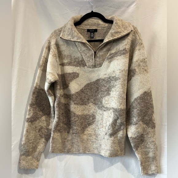 Aqua Sweaters - Aqua Bloomingdale’s Camo Print Tan Quarter Zip Sweater Medium NWT